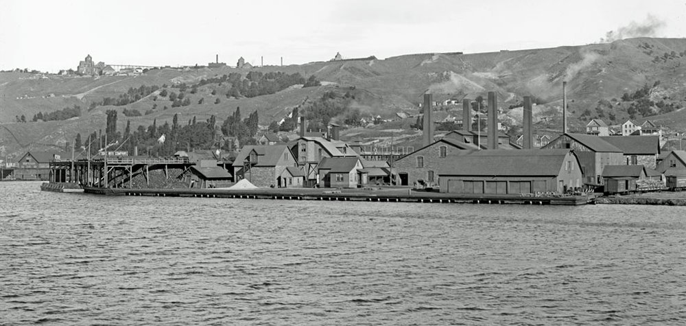 Historical Photo of Waterfront Mining