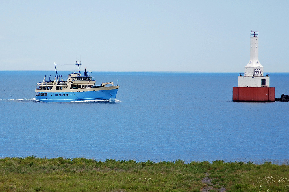 The national Park Service vessel Ranger III, will be spending the winter in Sturgeon Bay, WI. It will be in dry dock for its regular periodic inspection and updates. The departure came at the end of its regular Isle Royale season trips at the end of October. She is captained by William Hanrahan. The vessel is 165 ft. in length, and carries 128 passengers plus crew. 