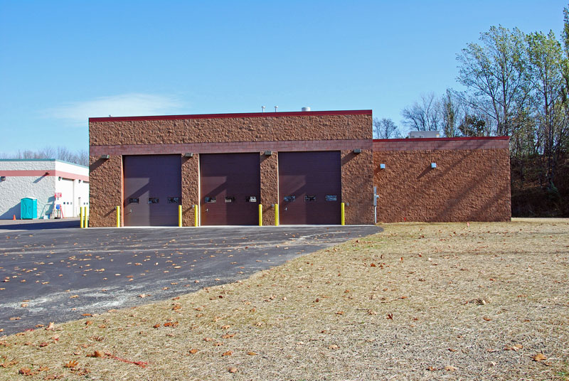 Construction on the new Transit Bus Garage is now completed, and ready for occupancy, on the D.P.W. site. This will make maintenance and storage on the busses much easier. (PREVIOUSLY ...)