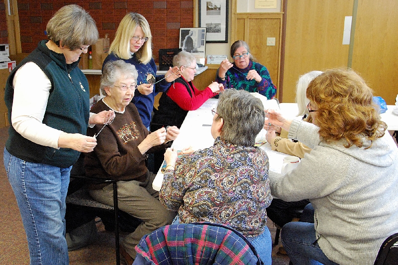 A number of workshops were held during Heikinpaiva for the public. Among them was a Tatting Class, taught by Judy Jarvela (brown sweater).